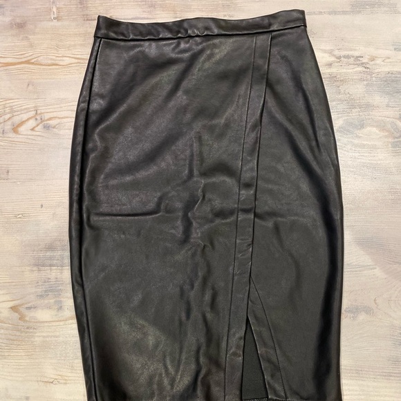 Forever 21 high waisted leather pencil skirt S - Picture 1 of 4